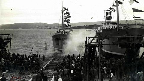 Botadura en Astano, en 1945