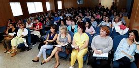 Las jornadas reunieron en el Cl�nico a t�cnicos de cuidados de enfermer�a y de farmacia. 