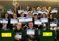 Catorce estudiantes y dos profesores integraron la comitiva camari��.