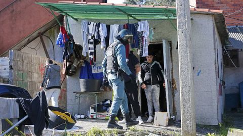 Operacin antidroga de la Guardia Civil en el poblado del Vao