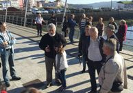 El grupo comenz� su recorrido en el puerto. 