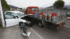 V�deo con un aparatoso accidente de tr�fico en Viveiro
