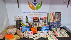 Recogida de regalos de la oeneg� con sede en Cangas