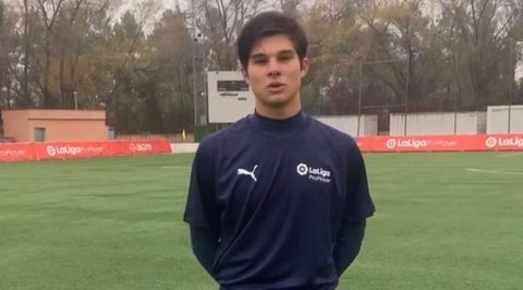 El joven futbolista, durante las pruebas que realizó en Madrid para obtener la beca