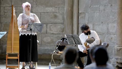 Concierto en Bonaval del grupo gallego Chruinne