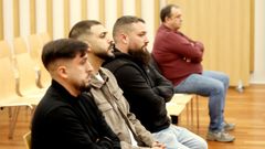 Los acusados, este viernes, en la primera sesi�n del juicio.