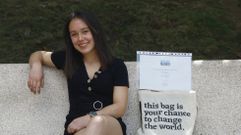 Una propuesta de Luc�a Sobrado fue elegida como la mejor idea en Youth Mun Madrid, donde participaron m�s de 300 j�venes y 40 facilitadores de Espa�a, as� como de Esuatini, Irlanda y Turqu�a. Al margen de su proyecto sobre pobreza menstrual, la alumna de Ames realiz� una ponencia en el Senado sobre la violencia de g�nero en Afganist�n. 
