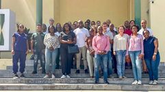 Las mdicas ourensanas forman a facultativos de Mozambique.