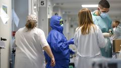 Imagen de archivo de la uci del Marcide, donde hay tres pacientes con covid