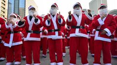 La tierna confusi�n de una ni�a y Santa Claus