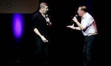 Los Morancos tendr�an que mostrar en el auditorio Mar de Vigo el espect�culo En positivo 2.