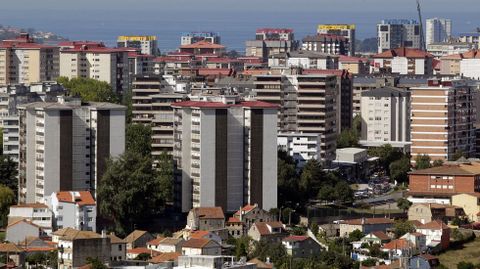 Bloques de viviendas en Vigo, en foto de archivo