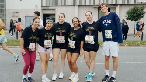 Miles de corredores participaron en la San Marti�o.