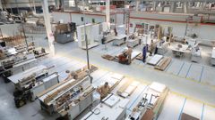 Imagen de una empresa de R�o do Pozo. El pol�gono naron�s concentra buena parte del empleo de la comarca.