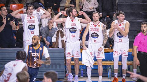 La fortaleza del grupo levantó a los cobistas en su visita a Burgos