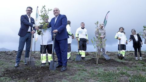 INAUGURACION DEL BOSQUE DEFENSA-IBERDROLA EN LA ESTACION DE VIGILANCIA AEREA EVA 10 DEL BARBANZA