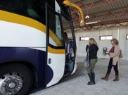 El retraso del autob�s con destino a O Grove impidi� llegar a la villa meca hasta las 14.15 horas.