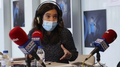 10 a�os del �gora al servicio de los ciudadanos. El centro sociocultural ubicado cerca del Agra do Orz�n celebr� recientemente los diez a�os desde su apertura y por este motivo el programa Voces de A Coru�a, de Radio Voz, se realiz� en directo desde este espacio. La alcaldesa, In�s Rey, estuvo presente junto a Pablo Portabales para participar en su intervenci�n semanal en Cita en Mar�a Pita. C�sar Quian