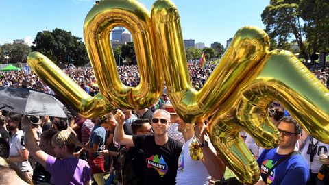 Manifestacin a favor del matrimonio homosexual deja imagenes como esta.