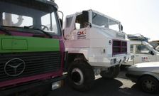 Los extrabajadores denuncian que los equipos trasladados a Mauritania siguen produciendo all�. 