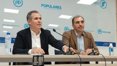 Rafa Dom�nguez y �ngel Moldes, este mi�rcoles en la sede provincial del PP en Pontevedra