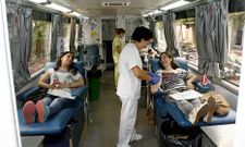 La unidad m�vil del Centro de Transfusi�n de Sangue recibi� muchos donantes en Silleda.