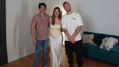 Los venezolanos Manuel Rodr�guez y Jesyel Magan, al frente de la agencia Lirio Studio, en Santiago, y el creador de contenido Elvenegalle
