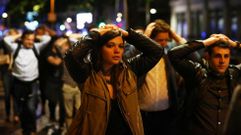 Miedo y confusi�n, durante el desalojo de turistas del puente de Londres