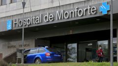 Entrada del Hospital P�blico de Monforte, en una imagen de archivo