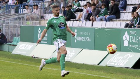 Pascu en una acci�n del partido.