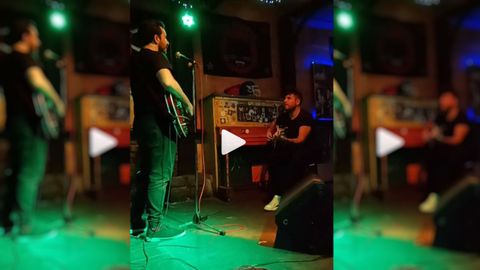 Pablo Lpeztocando en un pub de A Corua el jueves