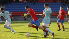 Champi se lleva un bal�n en O Couto