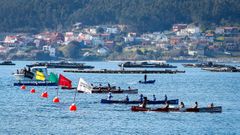 Las im�genes de la Bandeira de Bateis Concello de Boiro en Cabo de Cruz