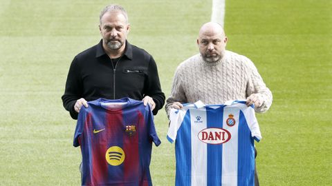 Hansi Flick y Manolo Gonz�lez, en la previa del derbi.