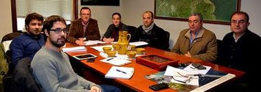 Pol�ticos, t�cnicos y representantes vecinales se reunieron en el Concello de Malpica.
