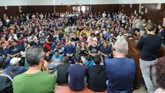 Asamblea de trabajadores del metal en Ourense.