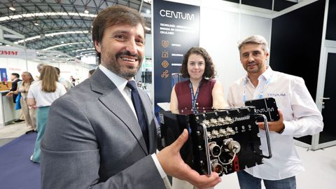 El equipo de Centum muestra el sistema Lifeseeker durante la ltima edicin de Mindtech.