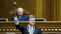 Poroshenko toma posesin como presidente de Ucrania