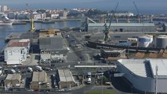 Las bonificaciones de tasas benefician a usuarios de puertos estatales, como el de A Coru�a, en la imagen de archivo