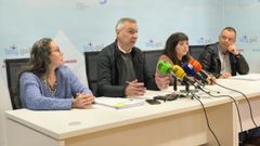 Rhut Reza, Luis Seara, Erea Blanco y Xos� Manuel Puga, en la rueda de prensa del BNG ourensano.