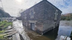 La planta baja del Mu��o se inunda a�o tras a�o por la crecida del Mi�o