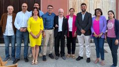 Responsables municipais de distintas formaci�ns pol�ticas participaron na homenaxe