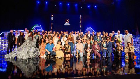 Os premiados tras recoller os seus galard�ns no Pazo da Cultura de Pontevedra