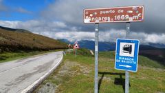 Cima del Puerto de Ancares, final de la etapa de La Vuelta que saldr de Lugo