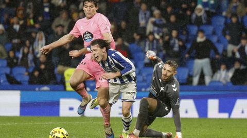 El penalti de Marcos Alonso sobre Odriozola fue la puntilla al partido de los c�lticos.