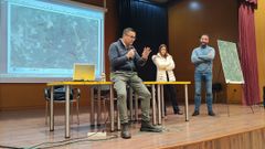 El conselleiro de Medio Rural explic el proyecto a los propietarios de terrenos