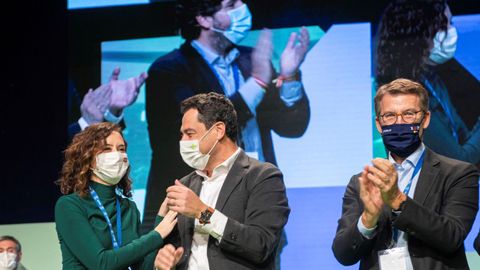 Ayuso, Moreno y Feijoo en el congreso que celebra el PP en Granada