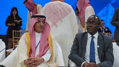 El ministro de Finanzas saud�, Mohammed Al-Jadaan, y Ceda Ogada, secretaria del FMI),asisten a las reuniones anuales de primavera del FMI y el Banco Mundial del 2026 en Washington