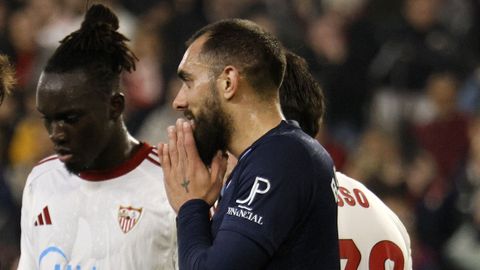 Borja Iglesias, durante el Sevilla-Celta del pasado lunes.