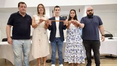 Los representantes del Partido Popular en el Pleno de Fisterra tras la moci�n de censura